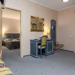 Hotel Edelweiss 3*