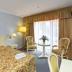 Edelweiss Hotel Yaremche