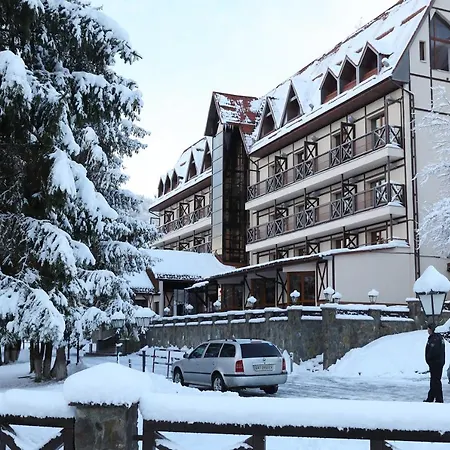 Отель Edelweiss 3*