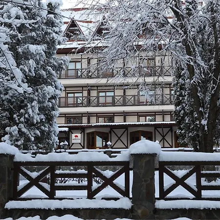 Hotell Edelweiss Jaremtje