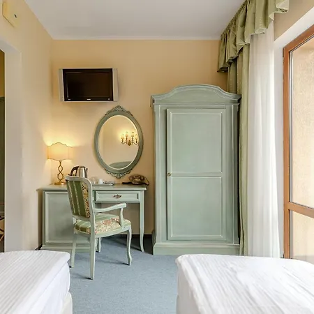 Hotel Edelweiss