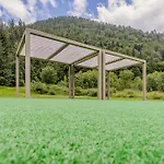 Edelweiss Hotel Yaremche